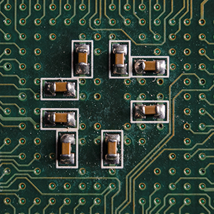 三星貼片電容代理商需要了解電容嗎？